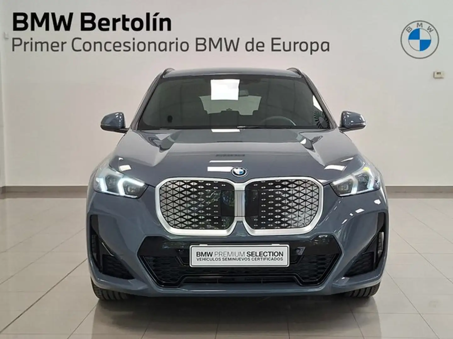 BMW iX1 eDrive20 Gris - 2