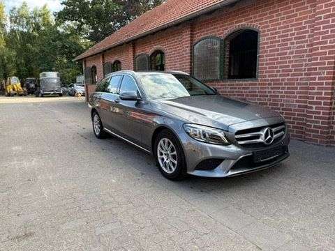 Second hand Mercedes Benz C-Class 