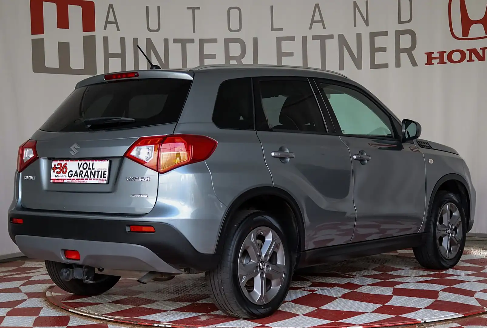 Suzuki Vitara 1,6 VVT 4WD GL Shine / AHV / NAVI / ACC Gris - 2