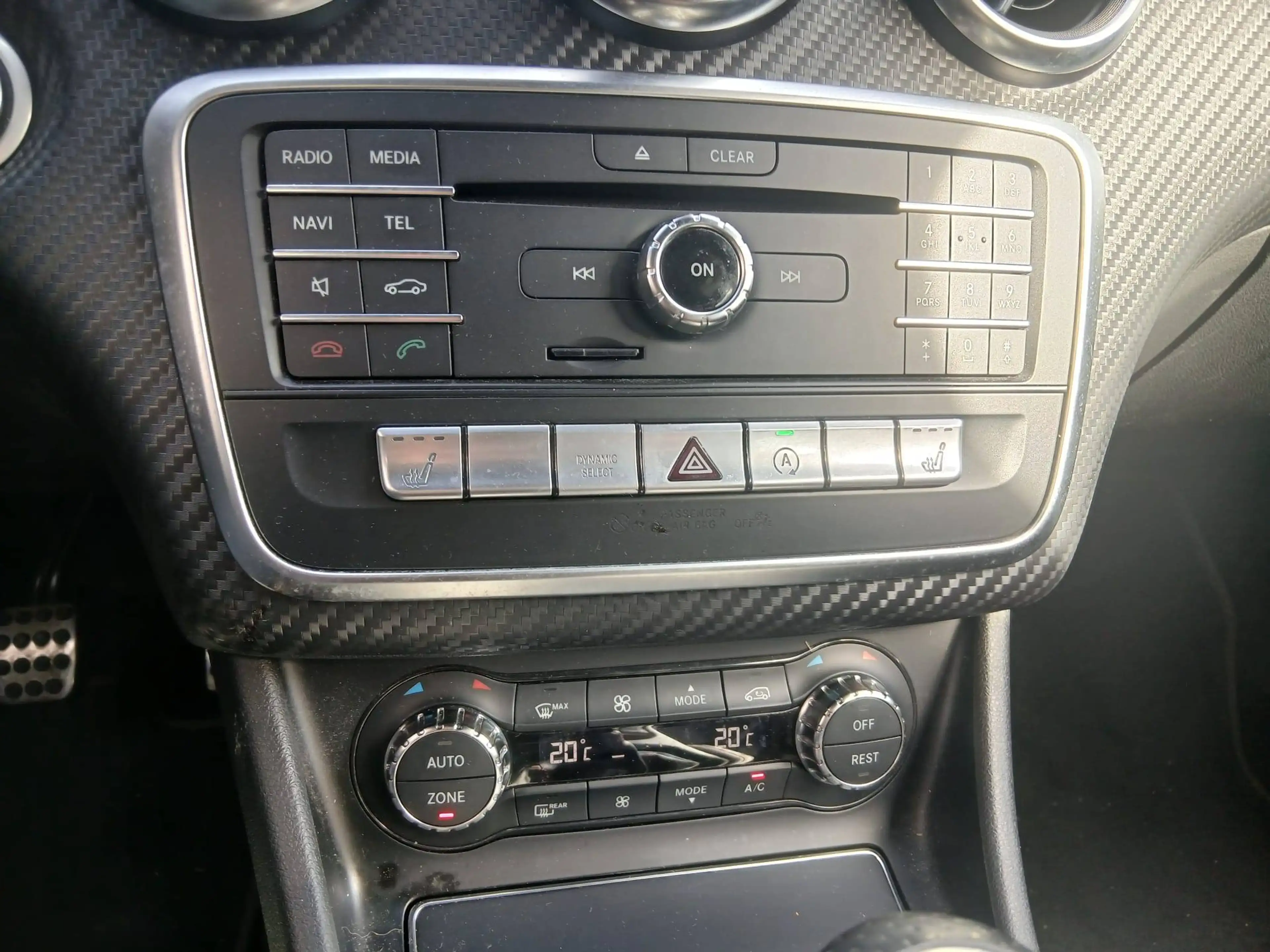 Mercedes-Benz A 180 A 180 PACK AMG * CRUISE * CAMERA * AIRCO * BLTHT * 267X60 MOIS — photo 15