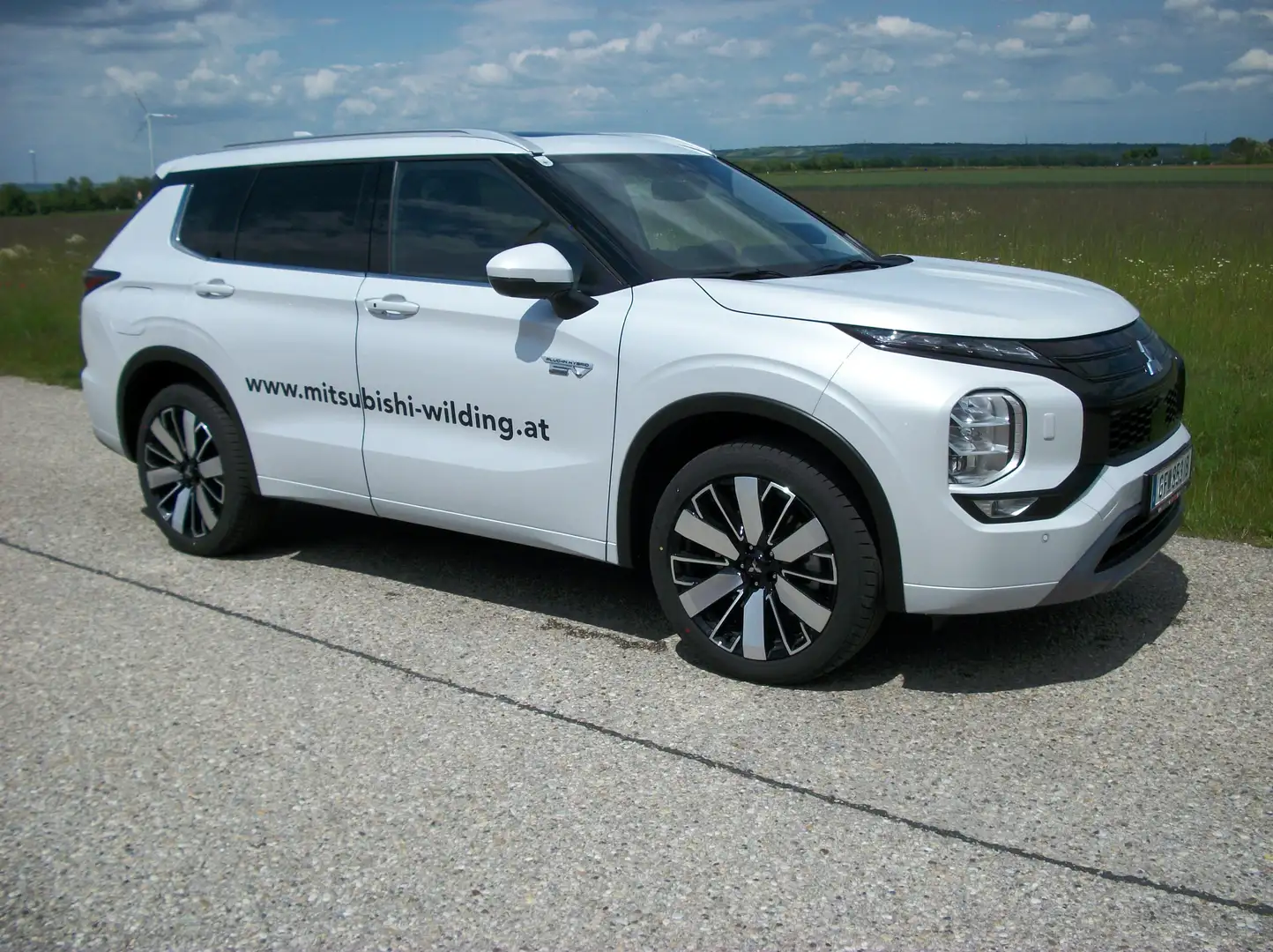 Mitsubishi Outlander 2,4 PHEV S-AWC Diamond Blanco - 2