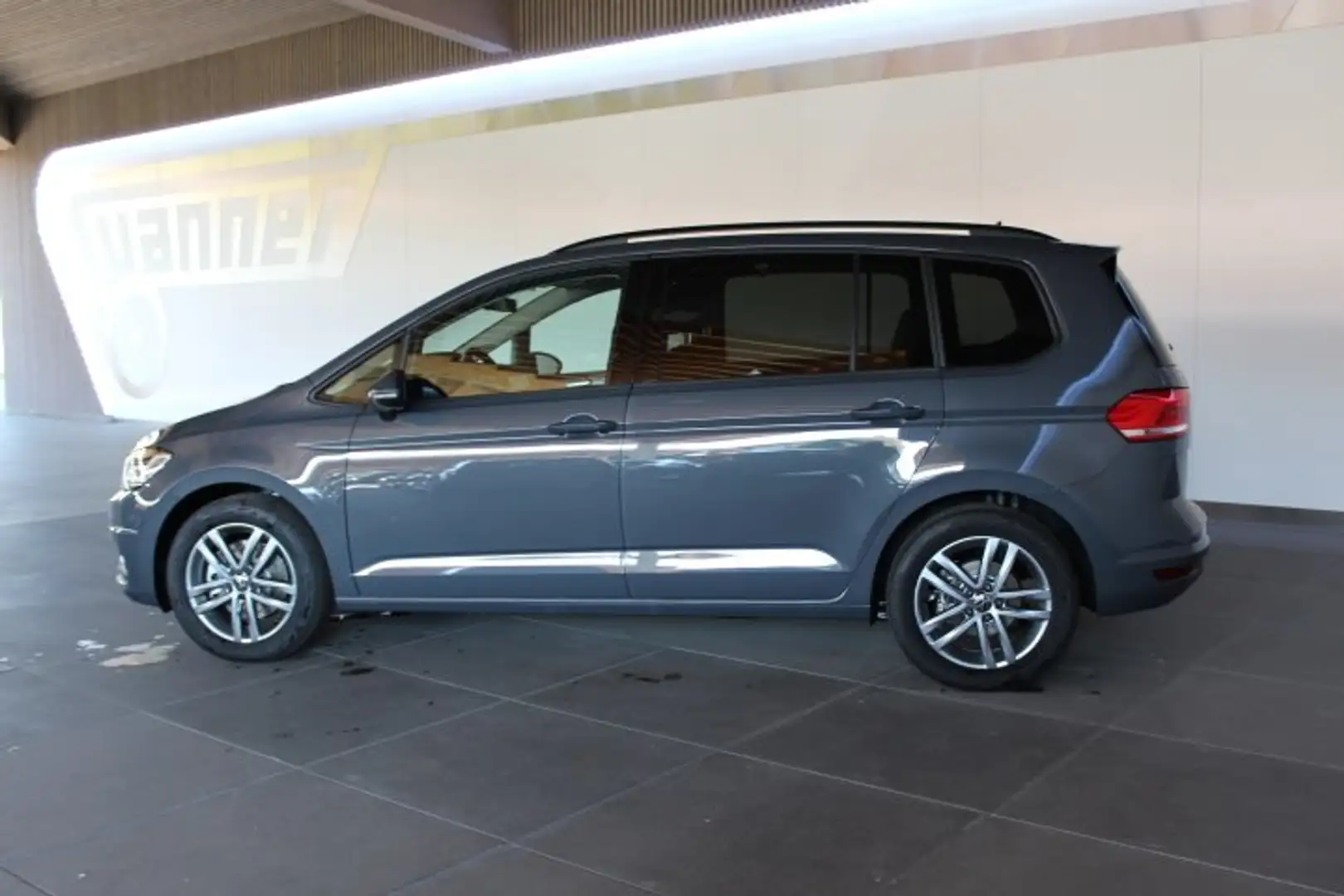 Volkswagen Touran 1.5TSI DSG COMFORTLINE ACC LED EASY OPEN RF-KAMERA Gris - 1