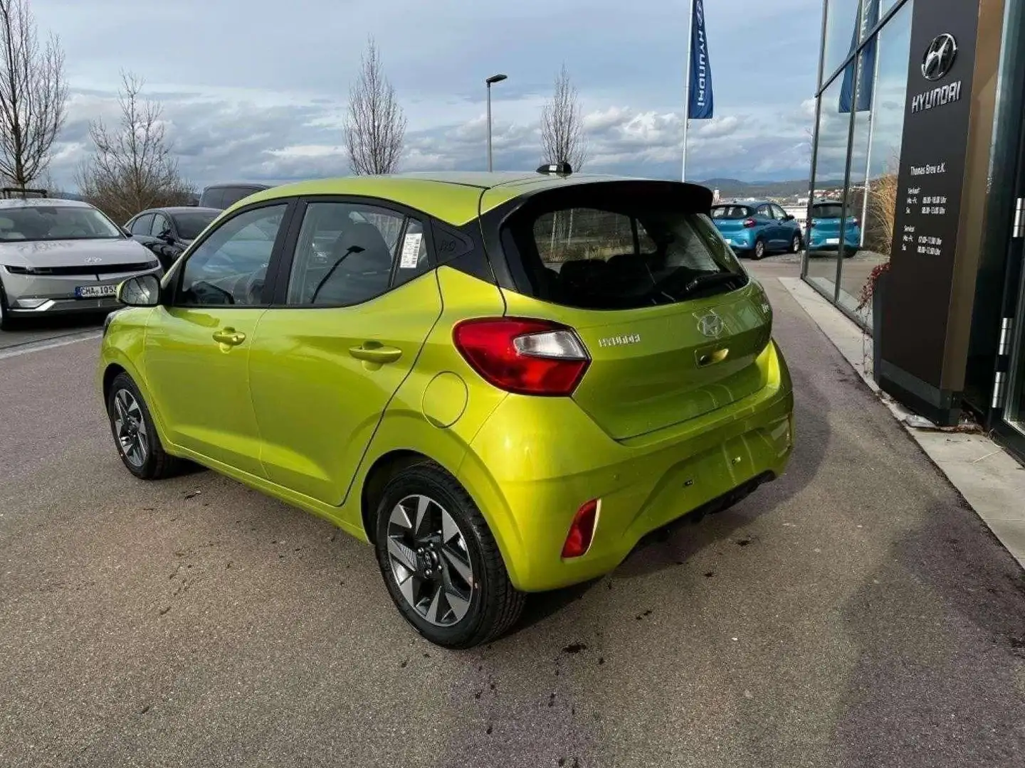 Hyundai i10 Trend 1.0 M/T SHZ NAVI LHZ *Lucid Lime* Gelb - 2