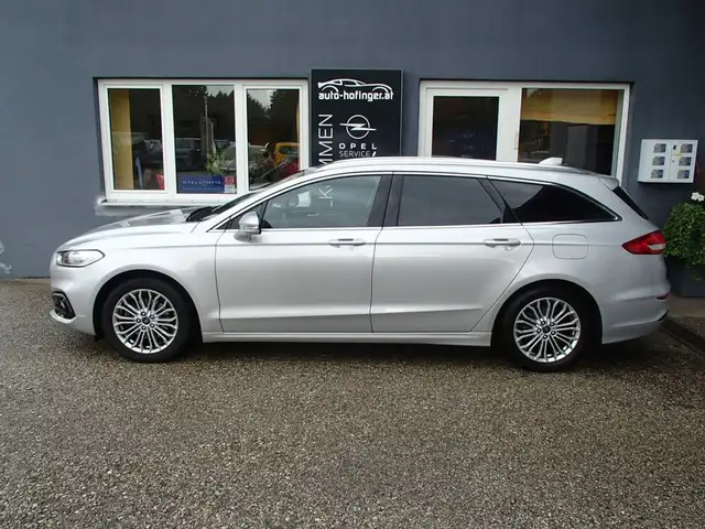 Ford Mondeo Titanium