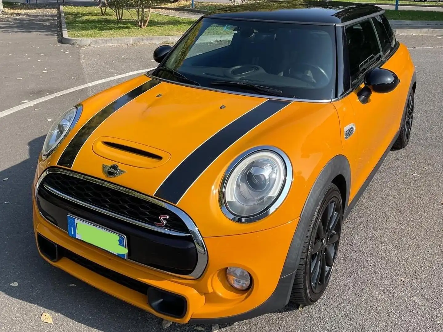 MINI Cooper SD Mini IV F55-F56 2014 2.0 3p auto Orange - 1