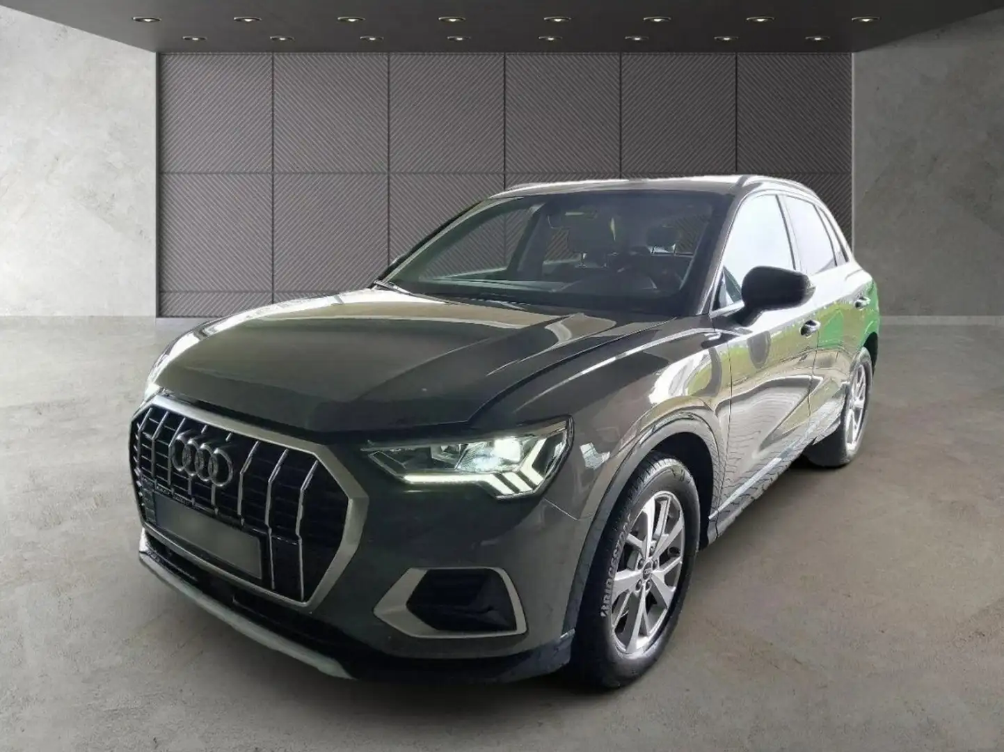 Audi Q3 40 TFSI quattro advanced *AHK*LED*KAMERA*NAVI* Grigio - 2