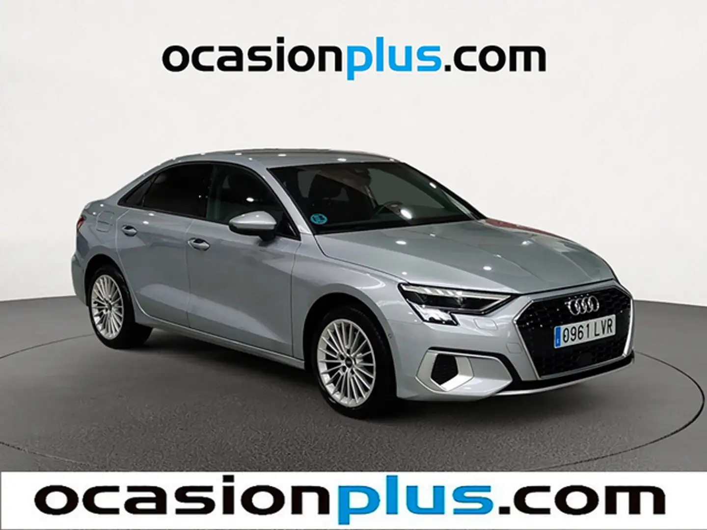 Audi A3 Sedán 30TDI Advanced Plateado - 2