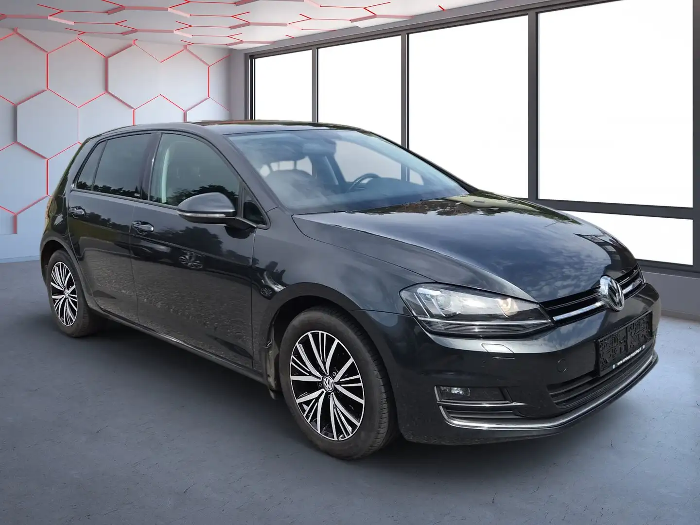 Volkswagen Golf Comfortline 1,6 BMT TDI DSG Grau - 2
