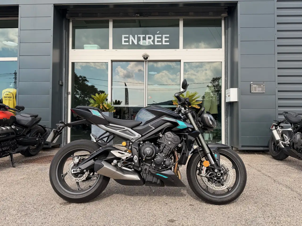 Triumph Street Triple 765