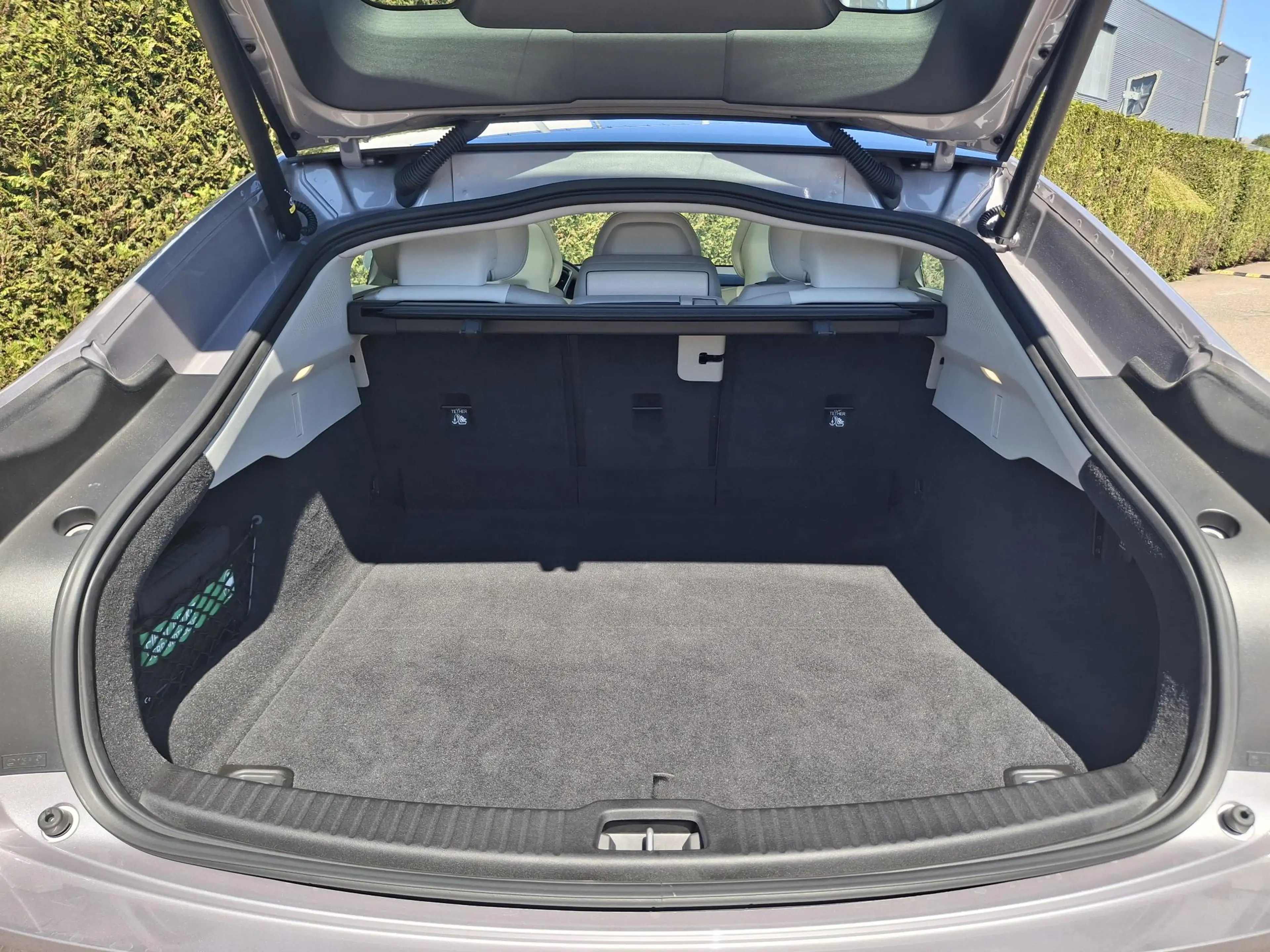 Volvo ES90 Single Motor Extended Range Ultra 92 kWh — photo 13
