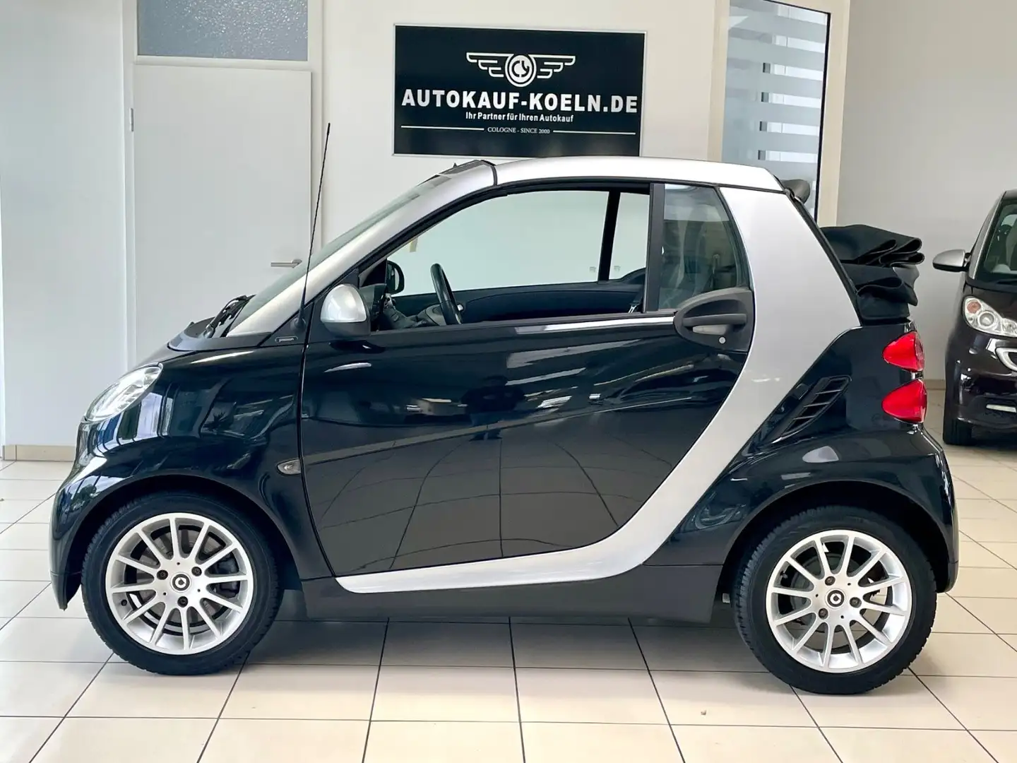 smart forTwo Cabrio Servo/Klima/Alus Noir - 1