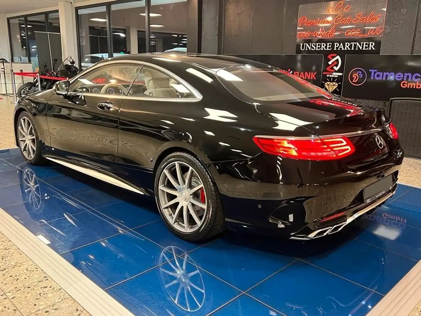 Mercedes-Benz S 63 AMG COUPE (04/2014-10/2017) Classe  Coupé   A Siyah - 2