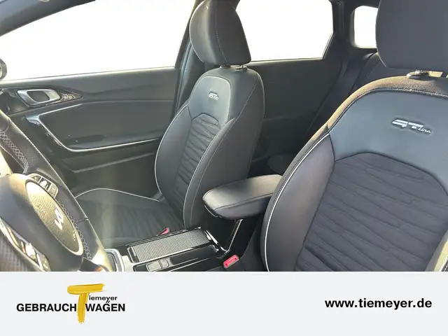 Kia Ceed view 10