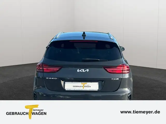 Kia Ceed view 6