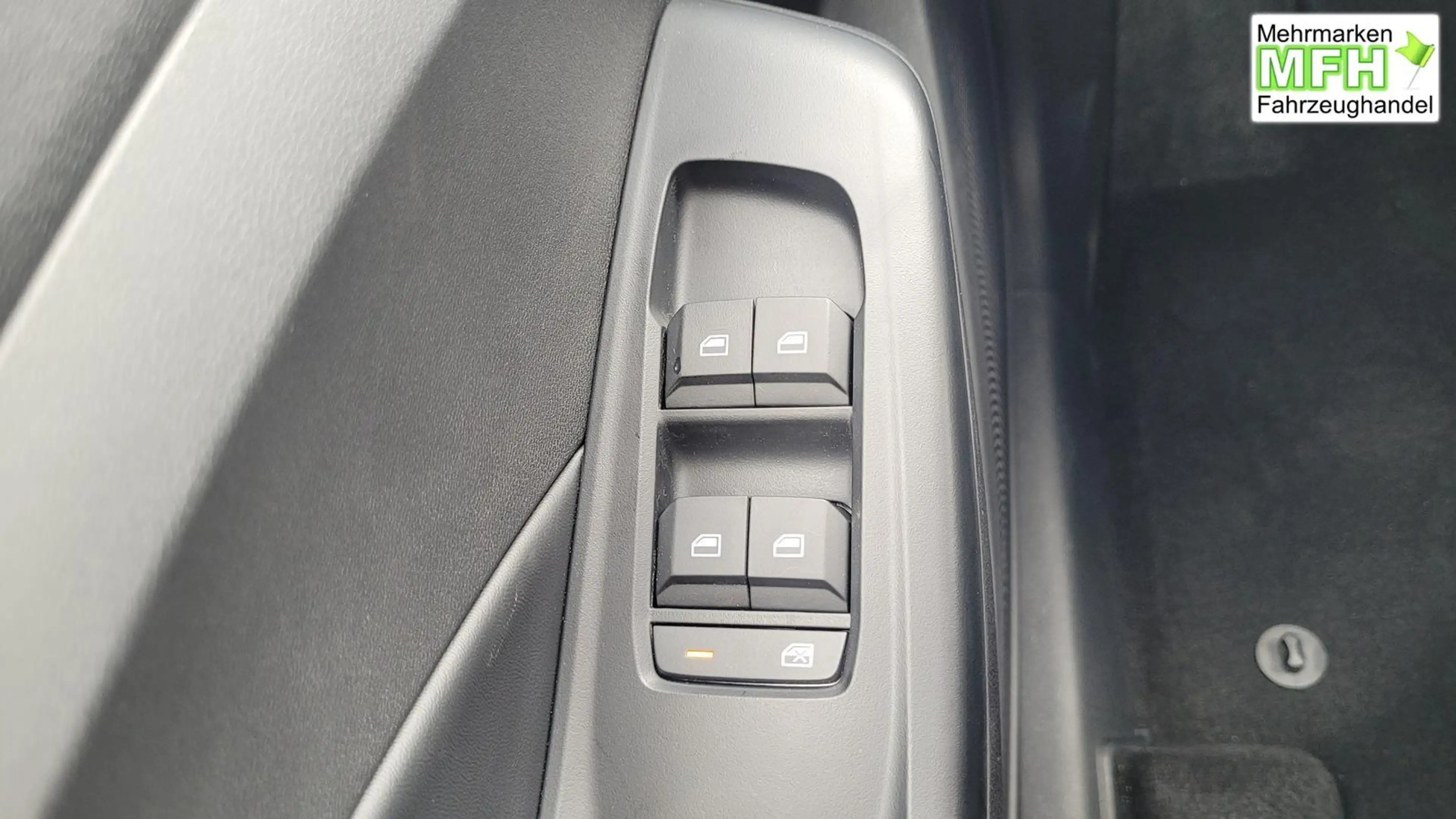 MG MG3 1.5 Hybrid+ 143 kW Luxury Luxury*LED*Navi*Shzg*... — photo 8