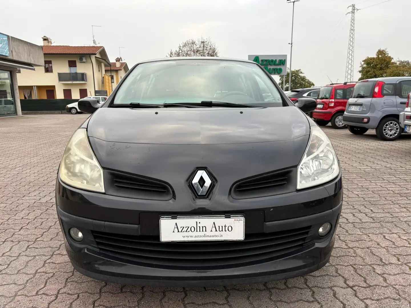 Renault Clio 1.2 BENZINA SI A NEOPATENTATI Negro - 2