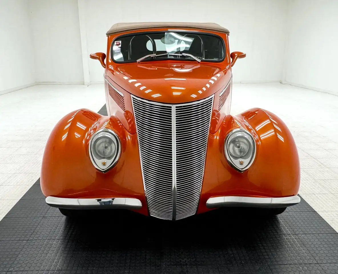 Ford 85 Cabriolet, foto 8