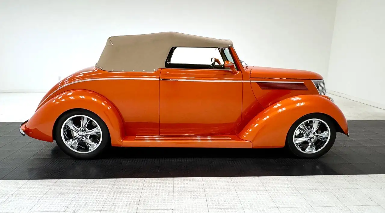 Ford 85 Cabriolet, foto 6