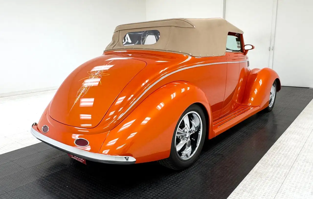 Ford 85 Cabriolet, foto 5