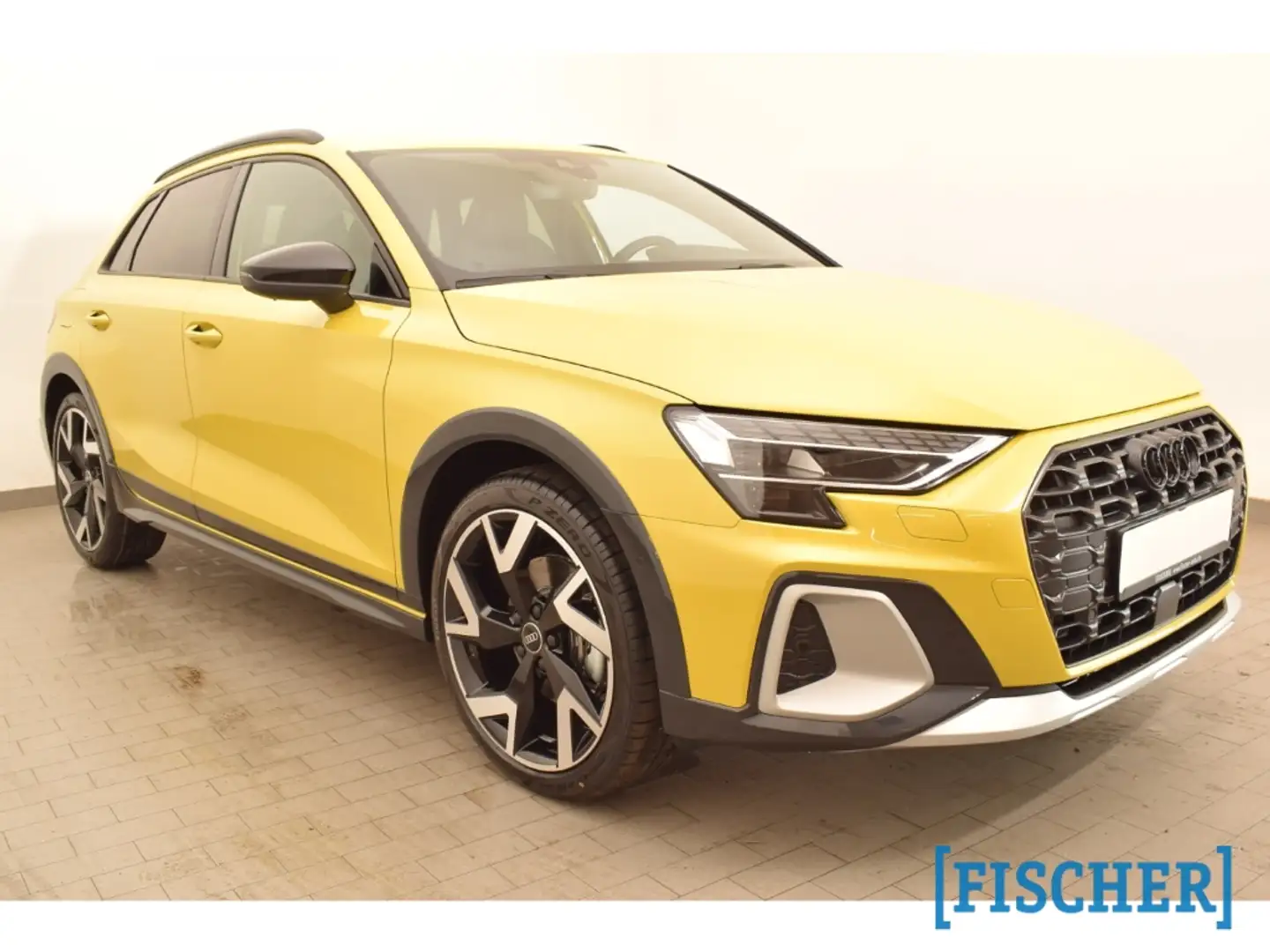 Audi A3 allstreet 35TFSI S tronic Matrix Navi HUD SHZ Rear Gelb - 2