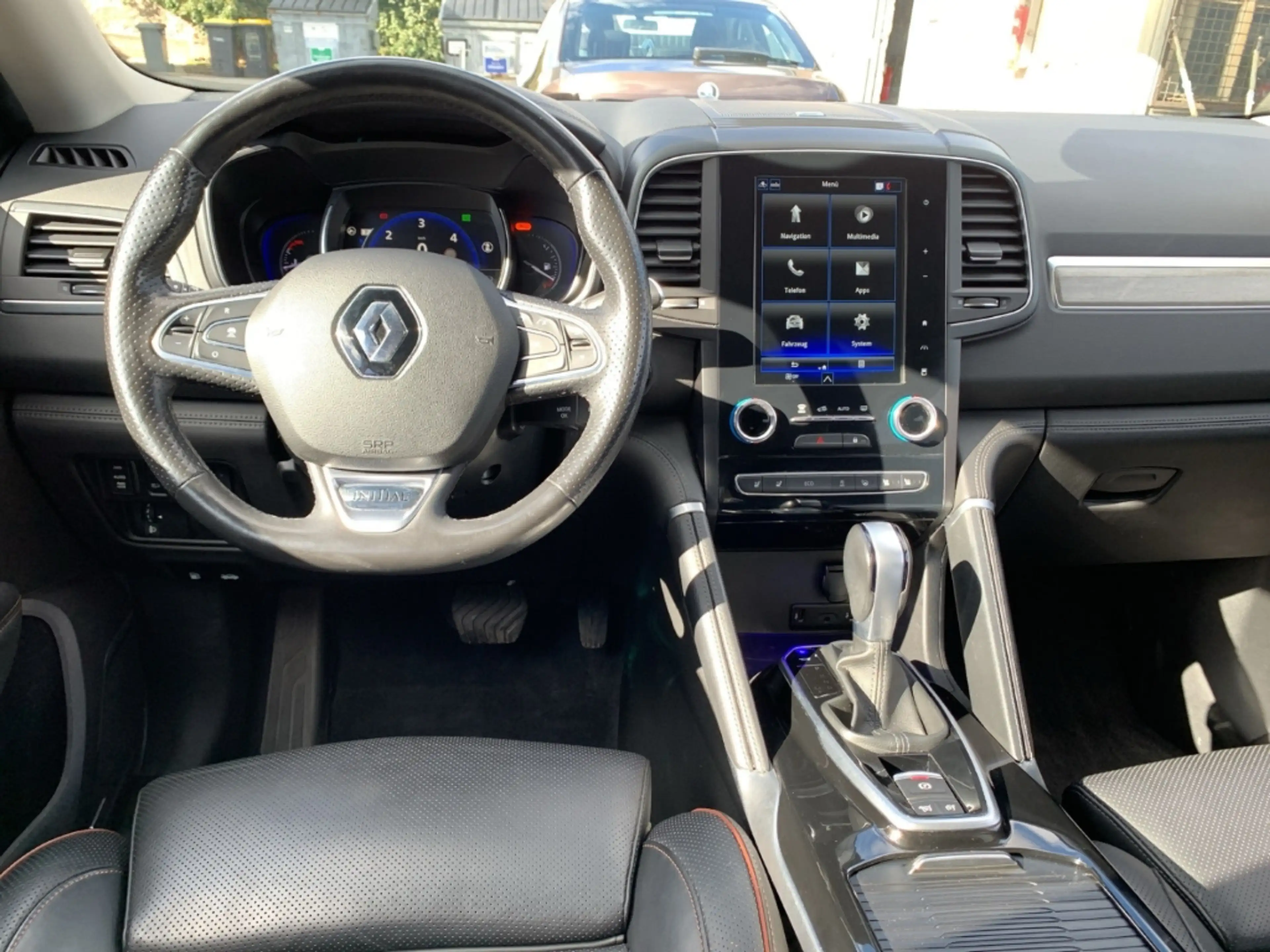 Renault Koleos INITIALE PARIS 4x4 2.0 BLUE dCi 185 Initiale Paris — photo 14
