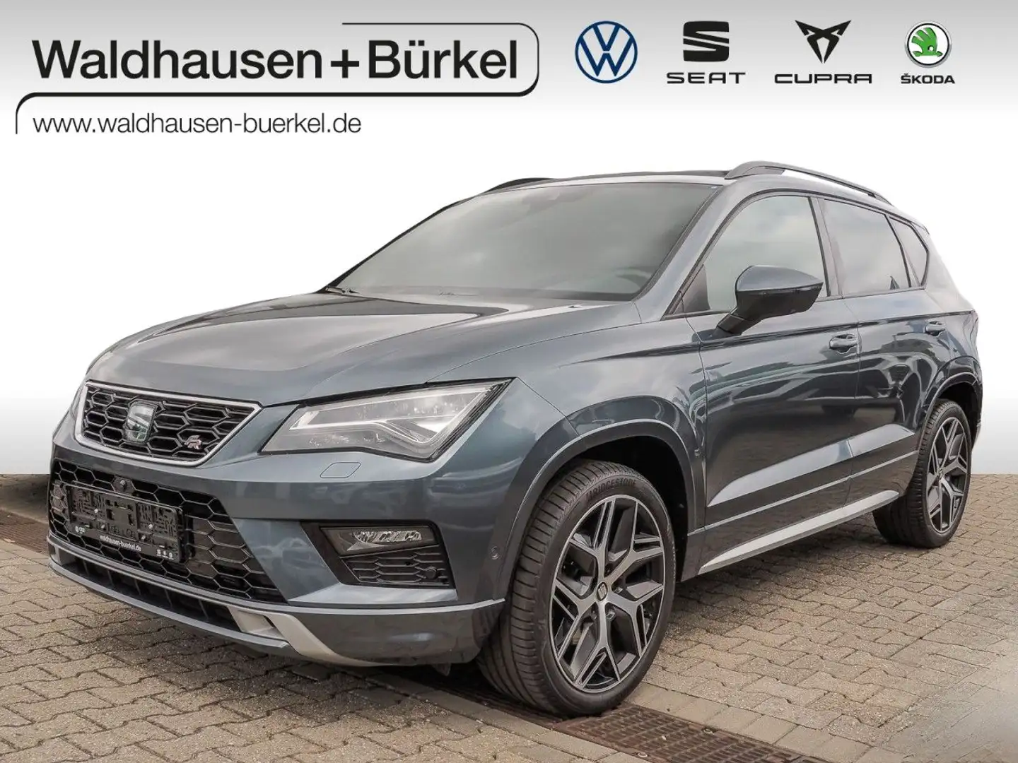 SEAT Ateca FR 2.0 TSI DSG 4-Drive+AHK+Pano+FA5+TopVie Grau - 1