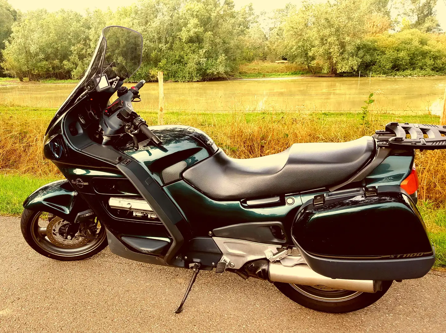 Honda Pan European St 1100 ABS,CBS,TCS Verde - 1