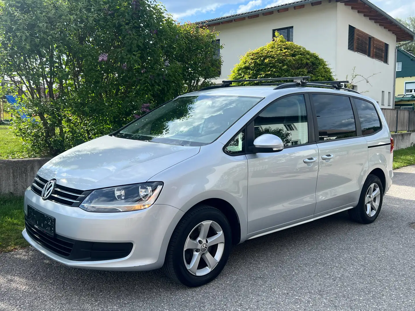 Volkswagen Sharan Sharan Comfortline BMT 2,0 TDI DPF Comfortline Silber - 1