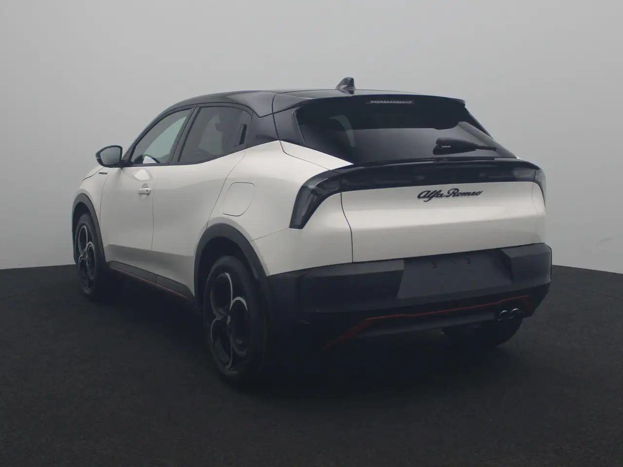 Alfa Romeo Junior 2025