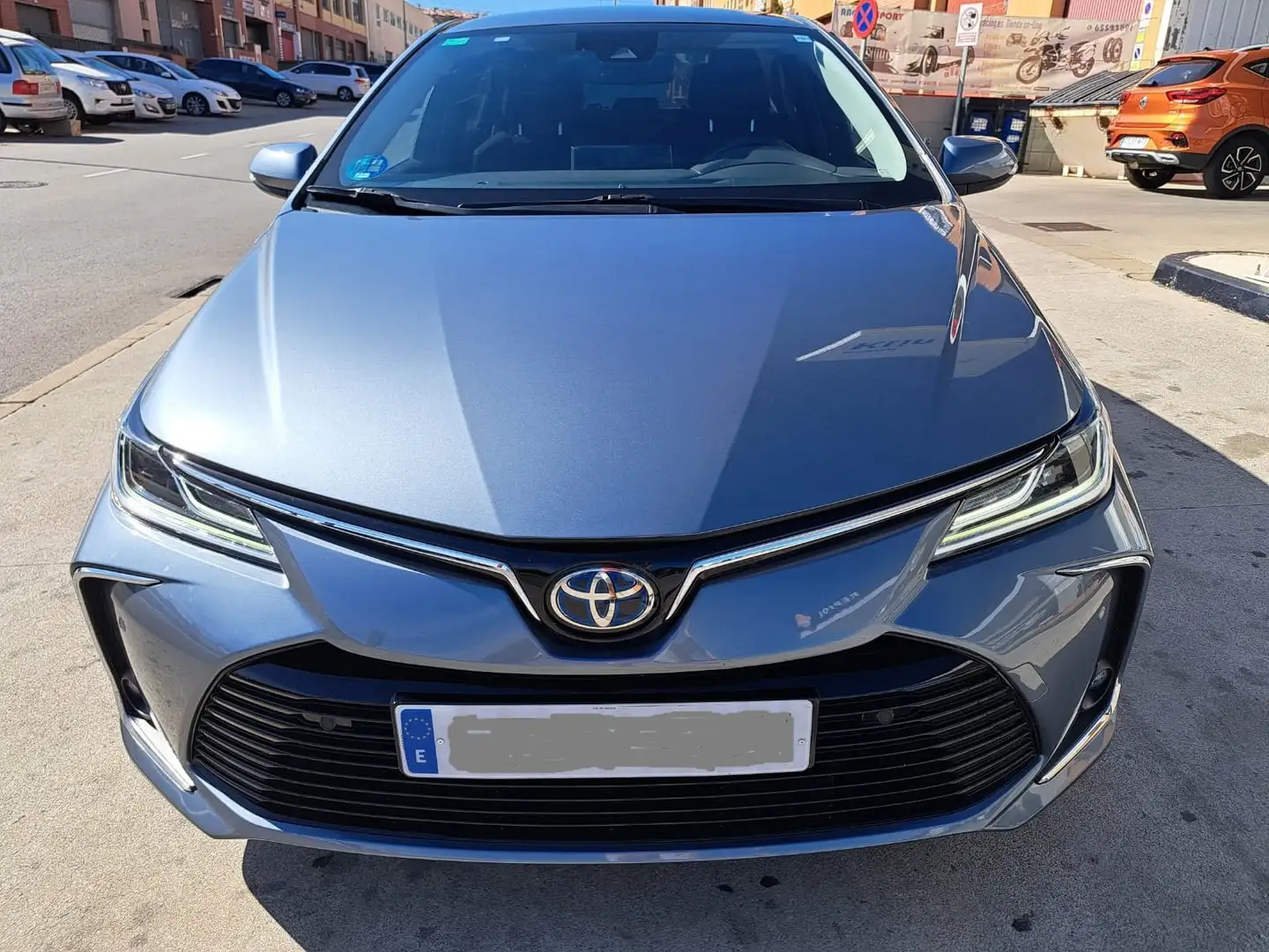 Toyota Corolla Corolla Sedán 125H Advance Rojo - 2