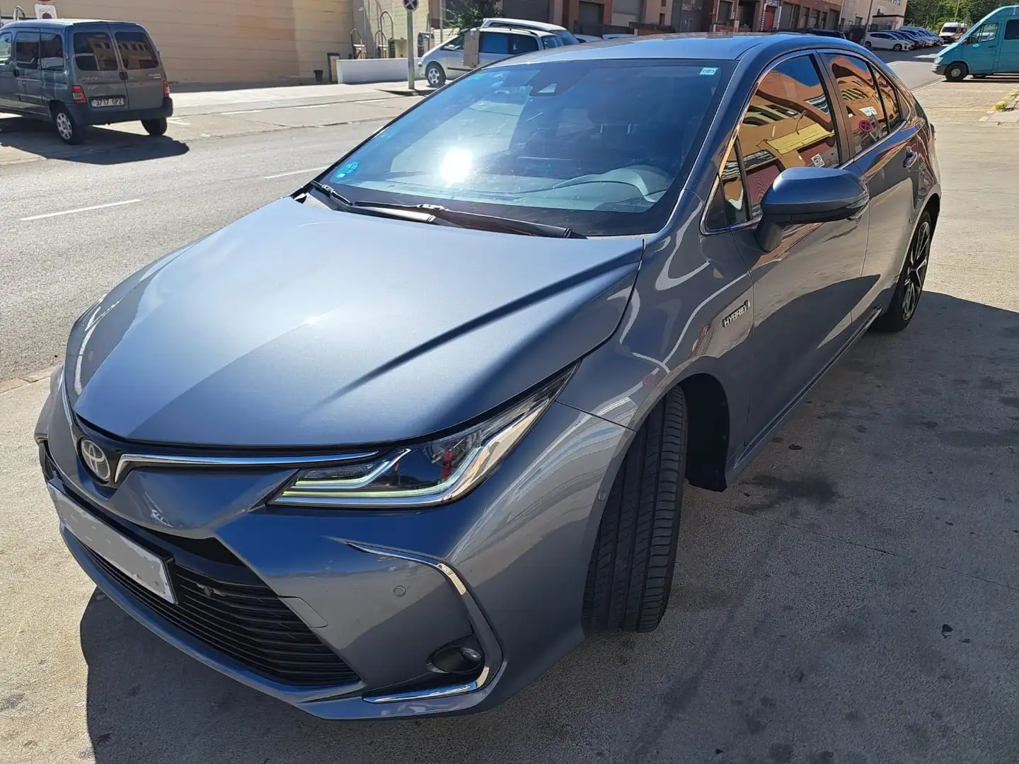 Toyota Corolla Corolla Sedán 125H Advance Rojo - 1