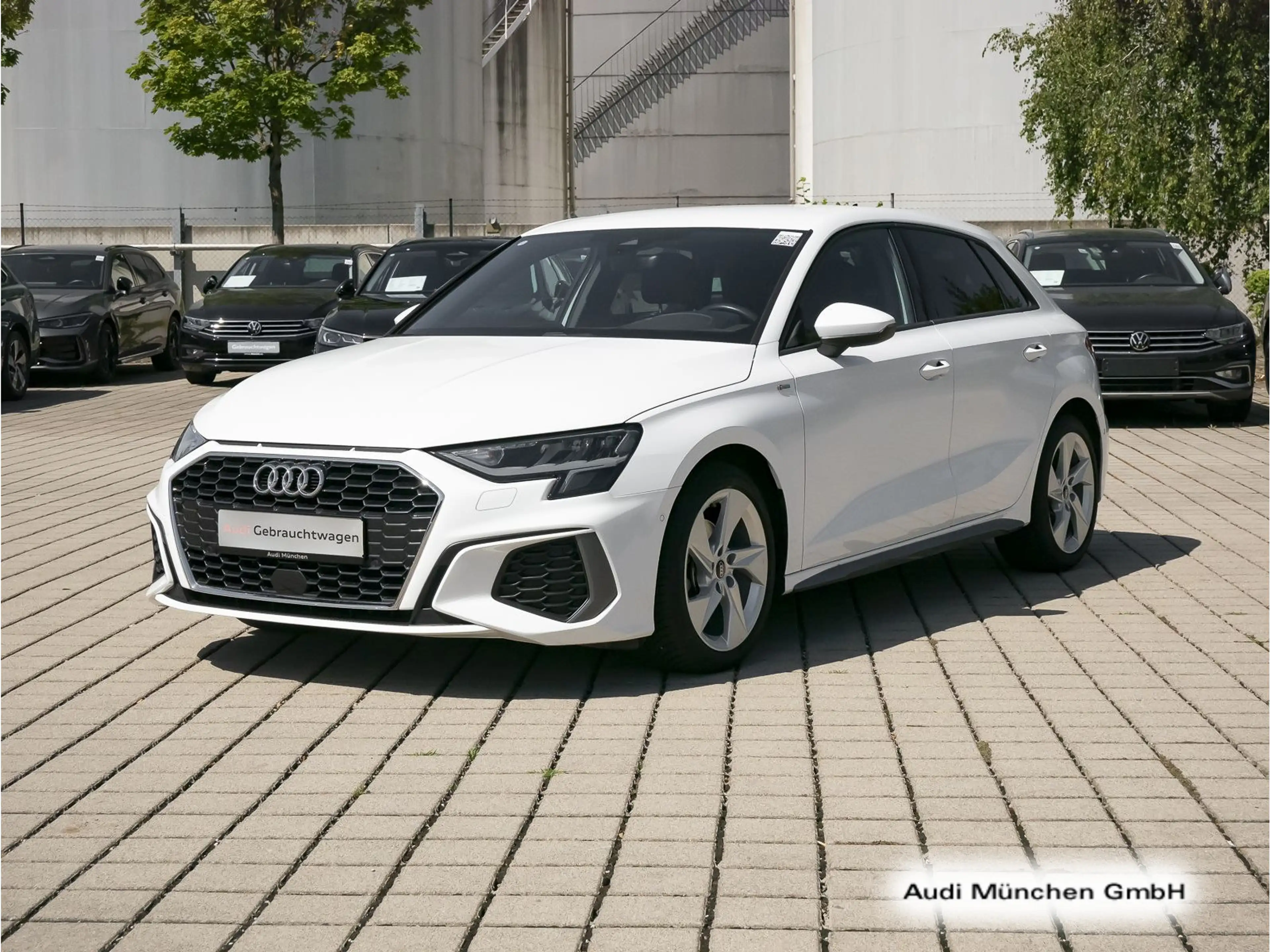 Audi A3 30 TFSI S tronic S line Navi+ — photo 5