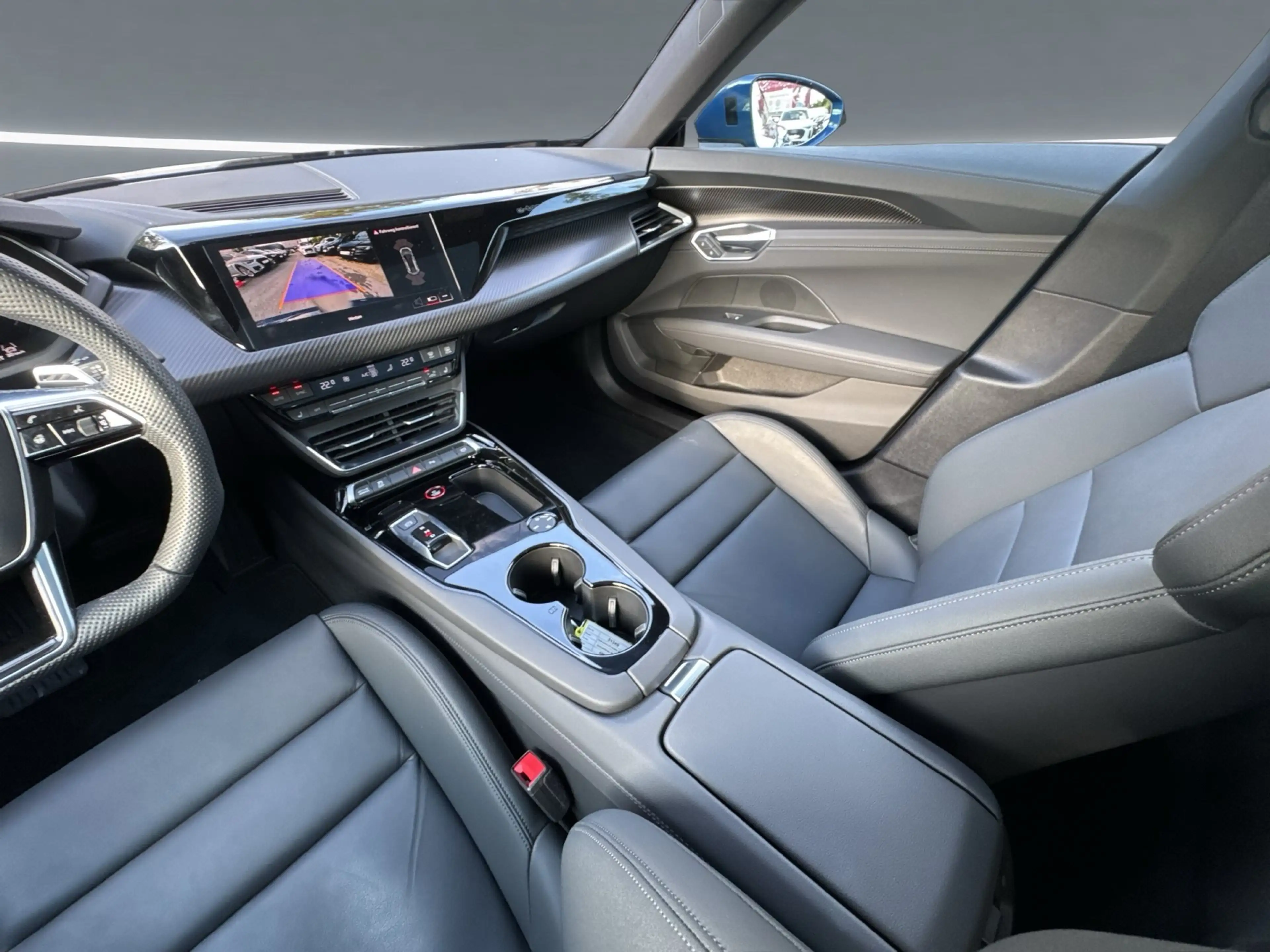 Audi e-tron GT qu LED KAMERA PANO ACC PDC NAV SHZ 20" — photo 14