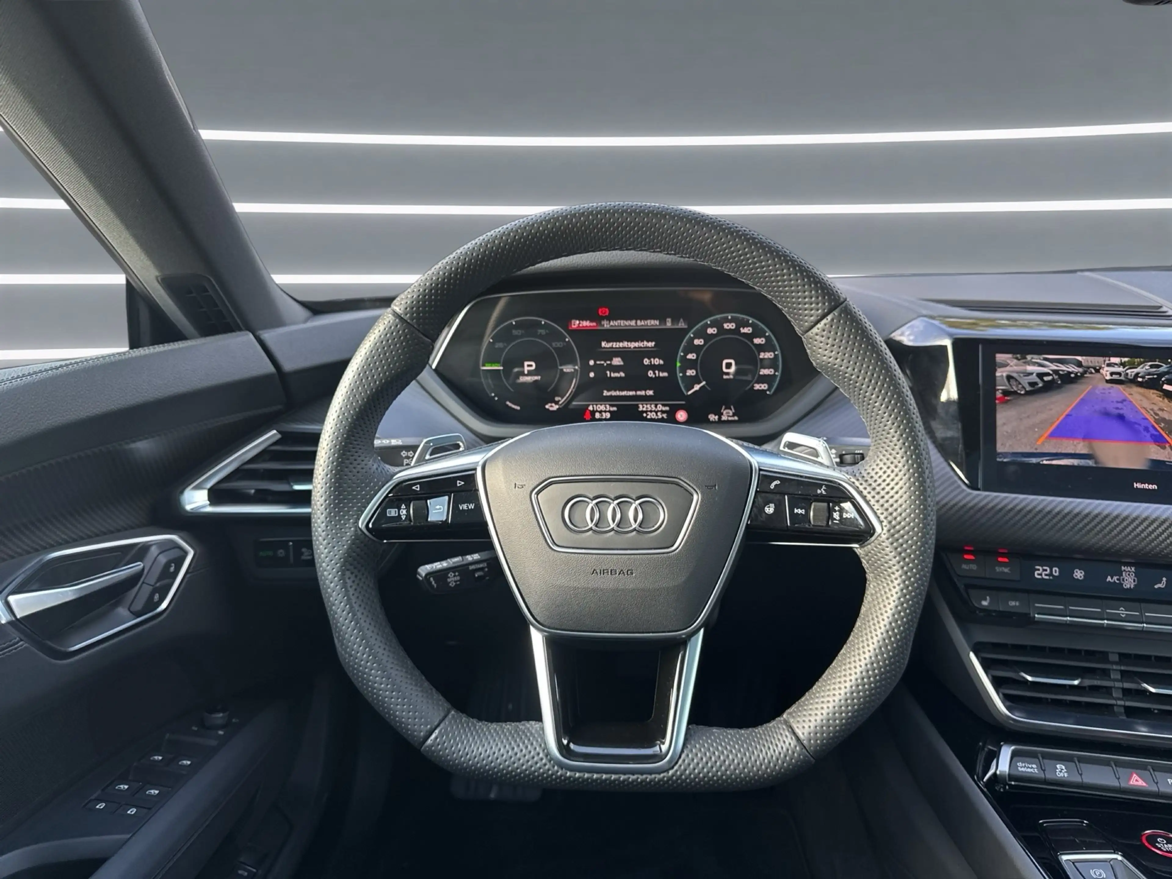 Audi e-tron GT qu LED KAMERA PANO ACC PDC NAV SHZ 20" — photo 11