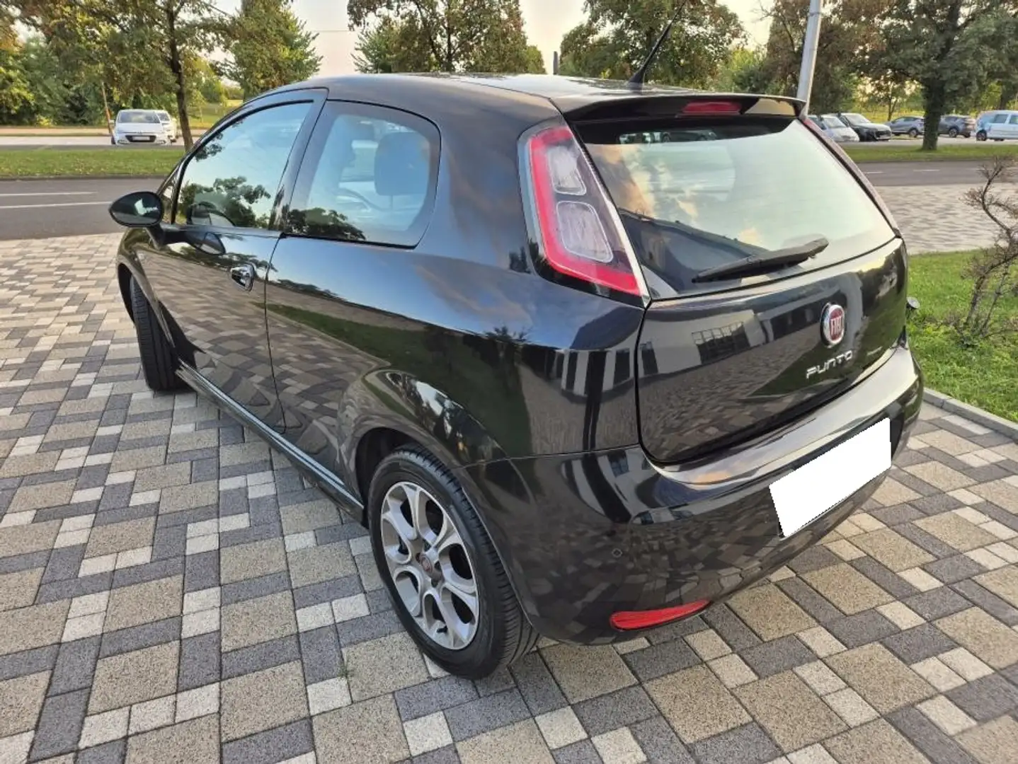 Fiat Punto Evo PUNTO EVO 1.3 MULTIJET 16V 75DYNAMIC 2012 - 1