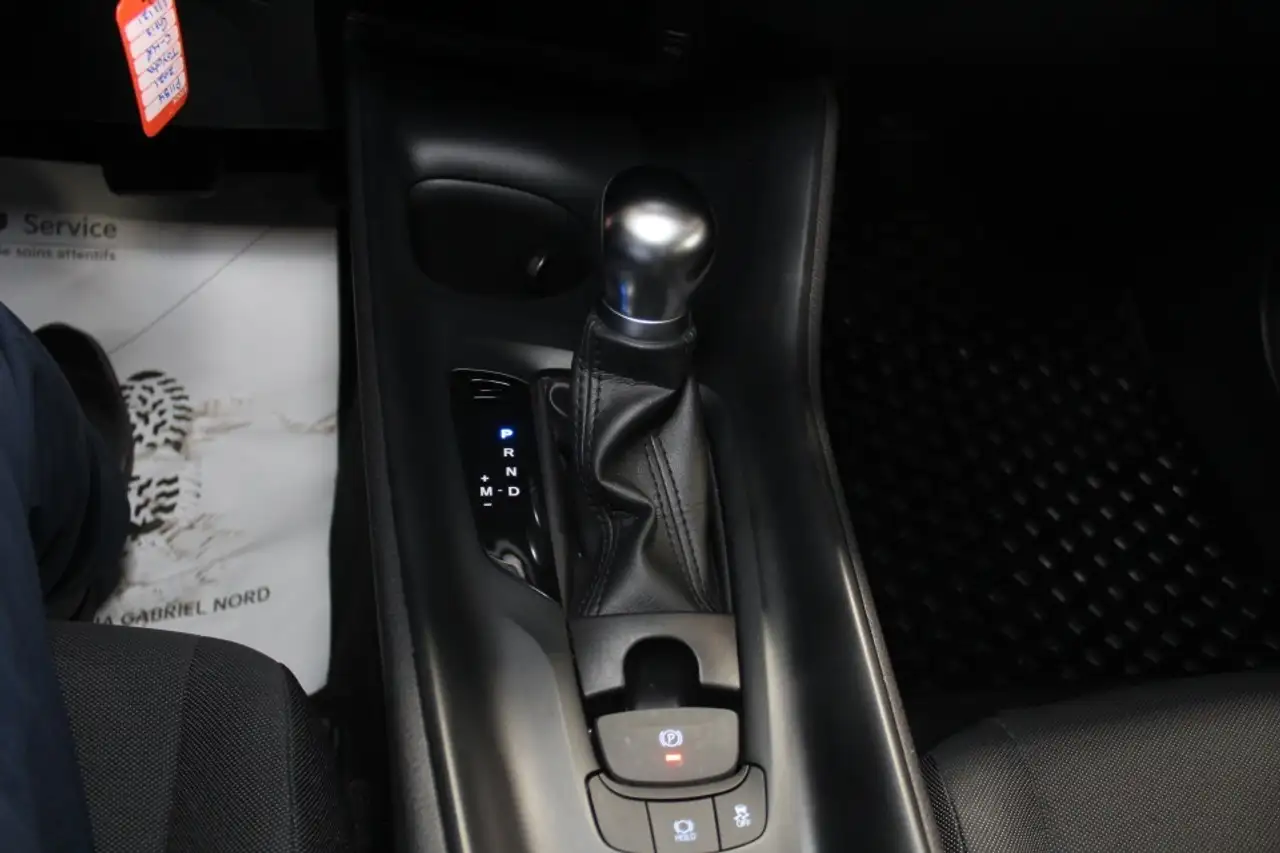 Toyota C-HR снимка Toyota C-HR