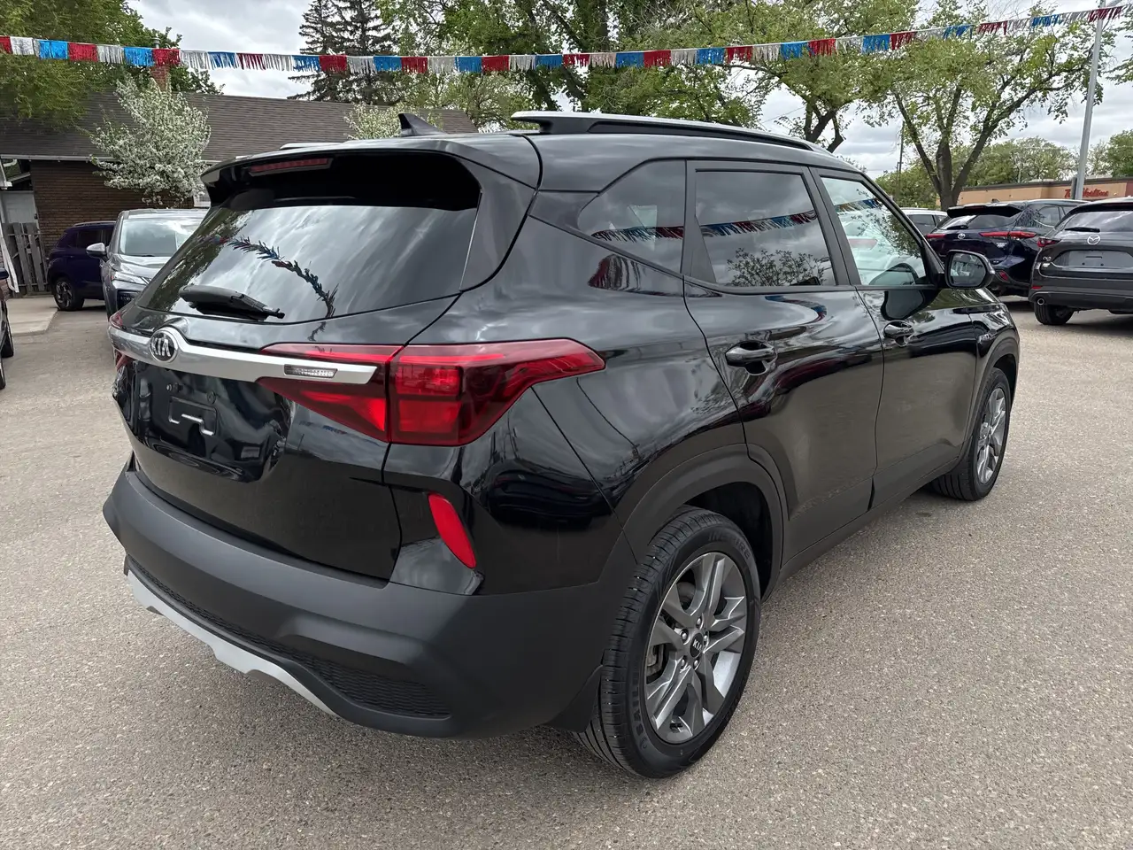 Kia Seltos снимка Kia Seltos