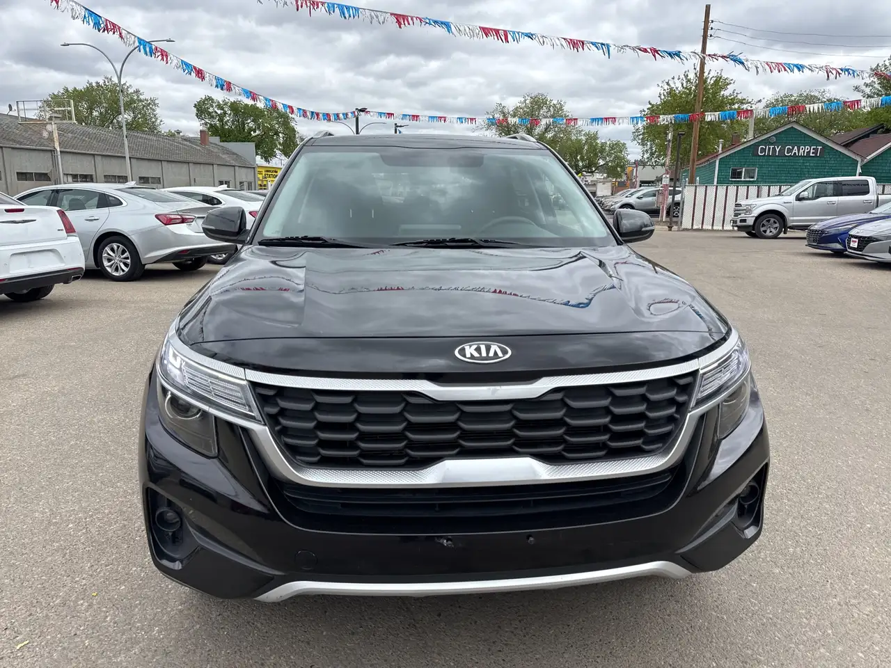 Kia Seltos снимка Kia Seltos