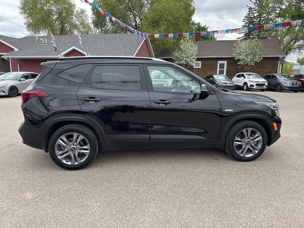 Kia Seltos снимка Kia Seltos