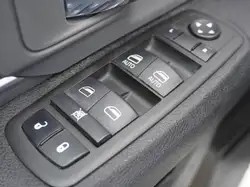 Dodge RAM 2023 — фото 16