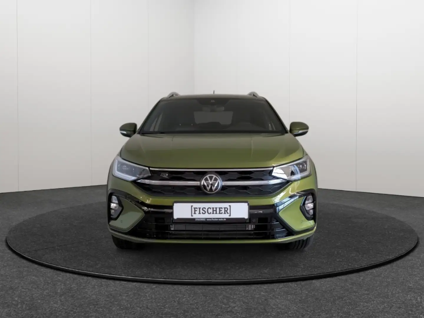 Volkswagen Taigo 1.5TSI DSG R-Line LED SHZ Rear View Vert - 2