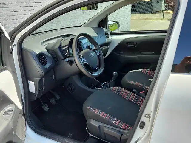 Citroen C1 view 7