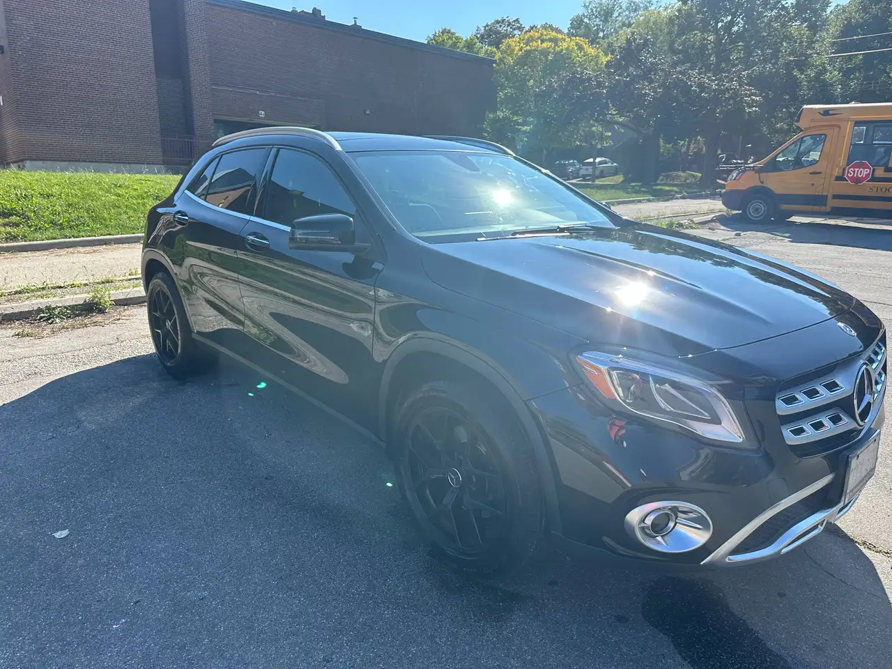 Mercedes-Benz GLA снимка Mercedes-Benz GLA