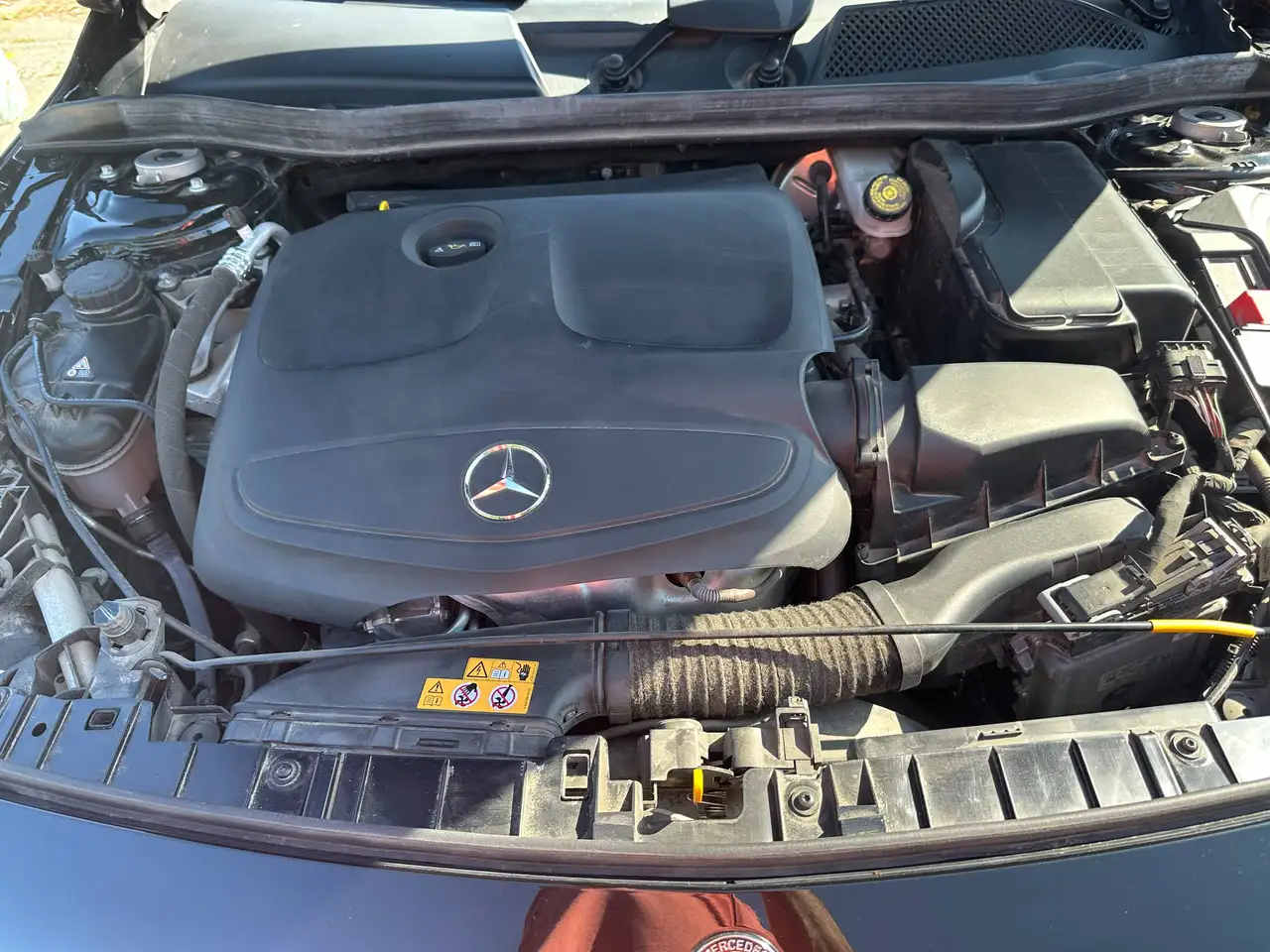 Mercedes-Benz GLA снимка Mercedes-Benz GLA