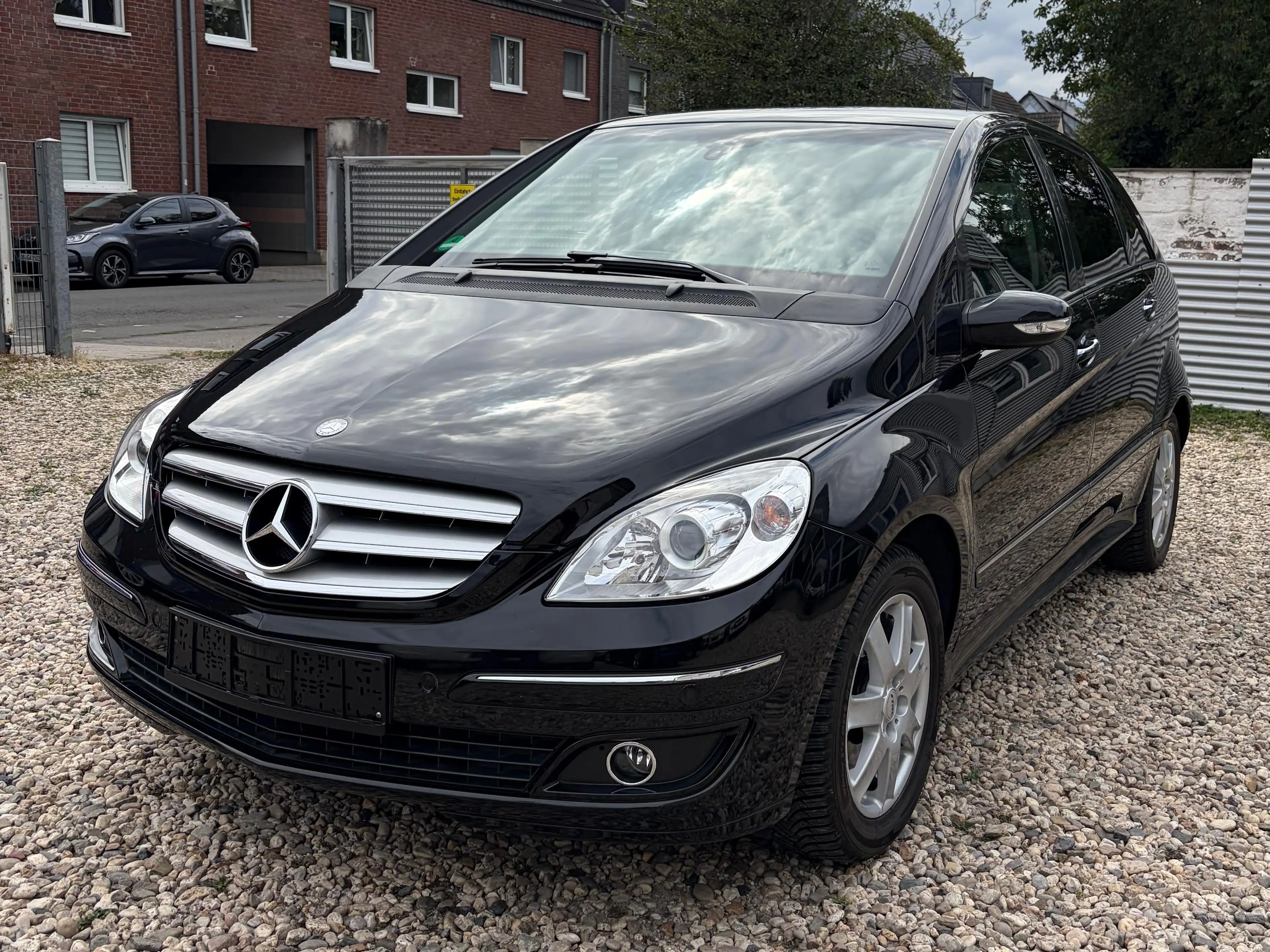 Mercedes-Benz B 200 Automatik | 2. Hand | 103.000 km TÜV NEU Checkheft