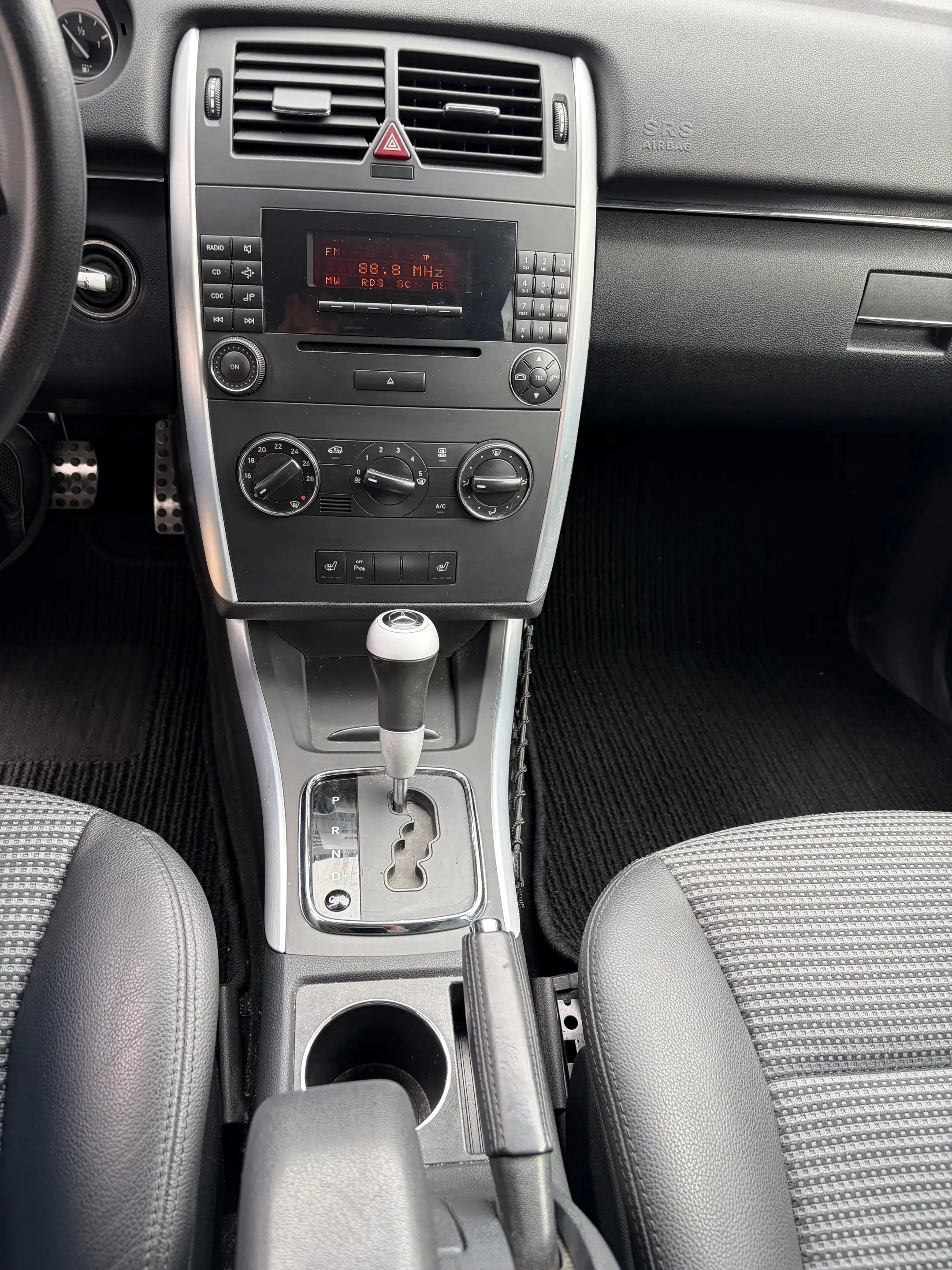 Mercedes-Benz B 200 Automatik | 2. Hand | 103.000 km TÜV NEU Checkheft — photo 12