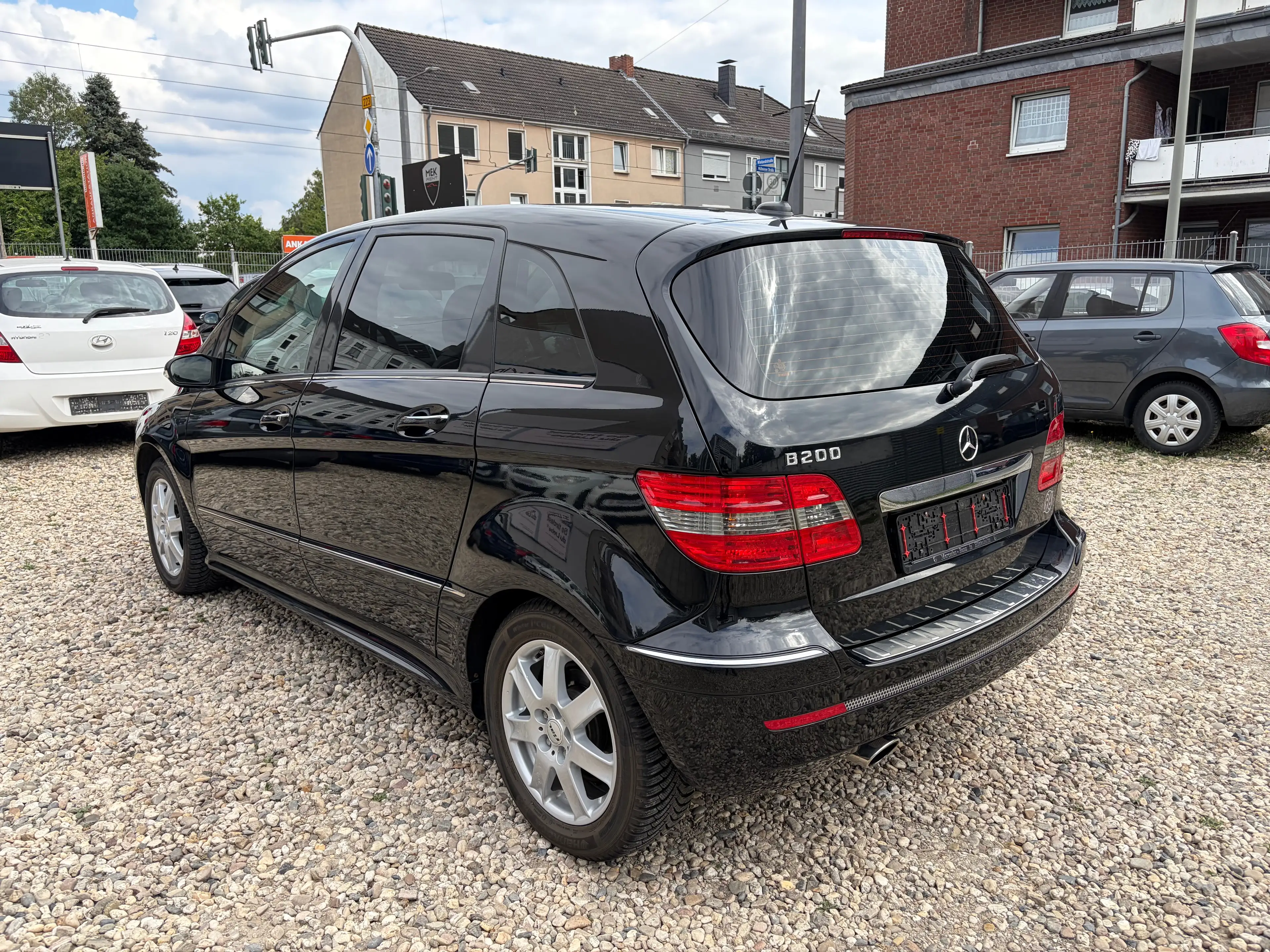 Mercedes-Benz B 200 Automatik | 2. Hand | 103.000 km TÜV NEU Checkheft — photo 3