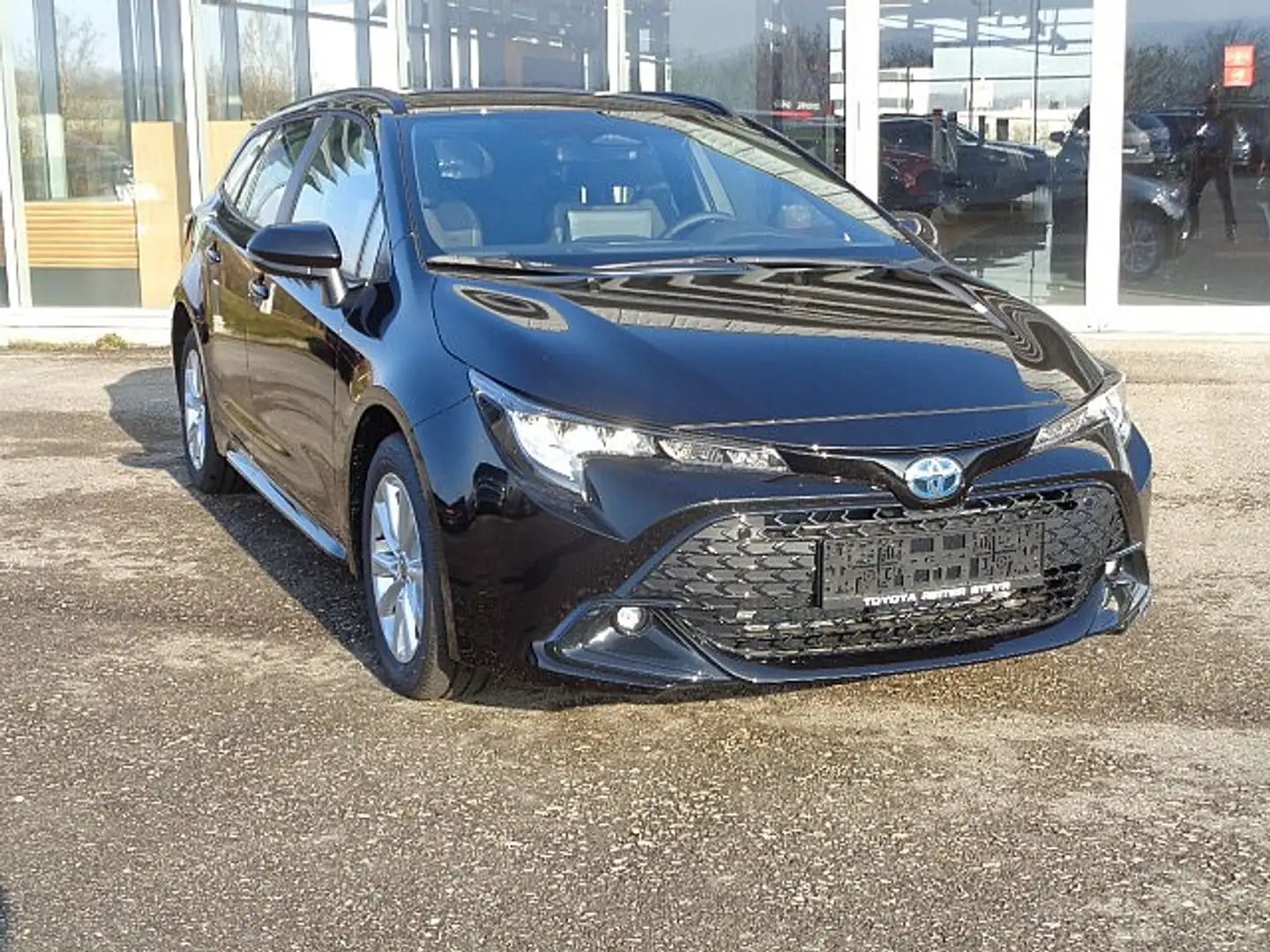 Toyota Corolla 1,8 Hybrid Touring Sports Active Schwarz - 2