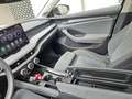 Skoda Superb Kombi 2,0 TDI Essence DSG Schwarz - thumbnail 28