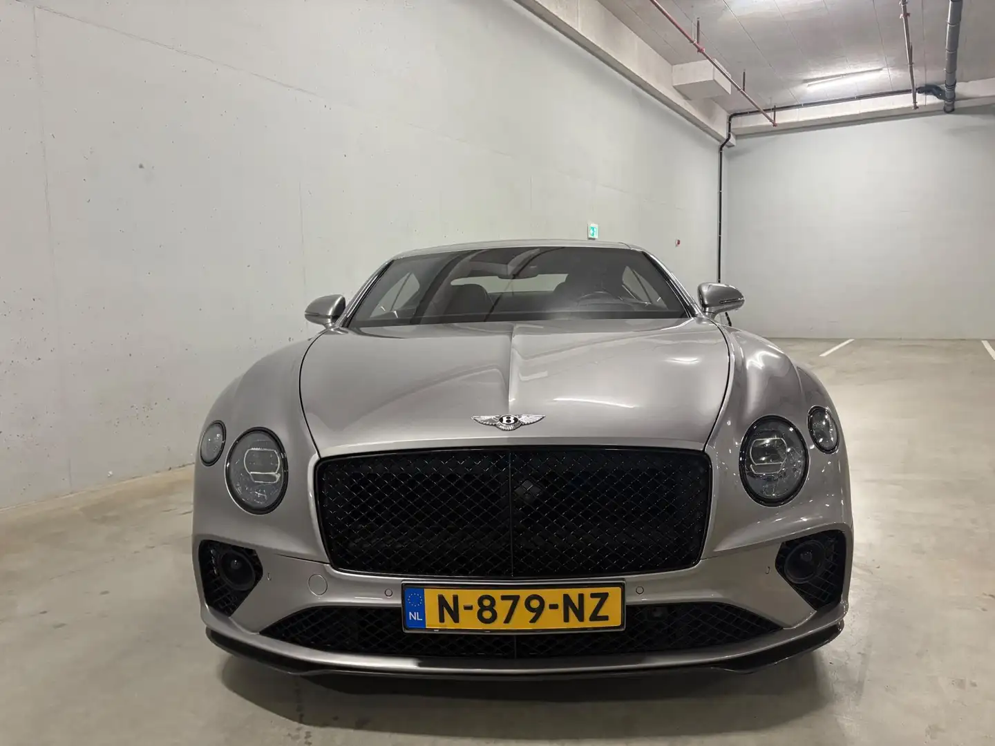 Bentley Continental GT 4.0 V8 BTW 21% Pano Rotating Display Head Up Grau - 2